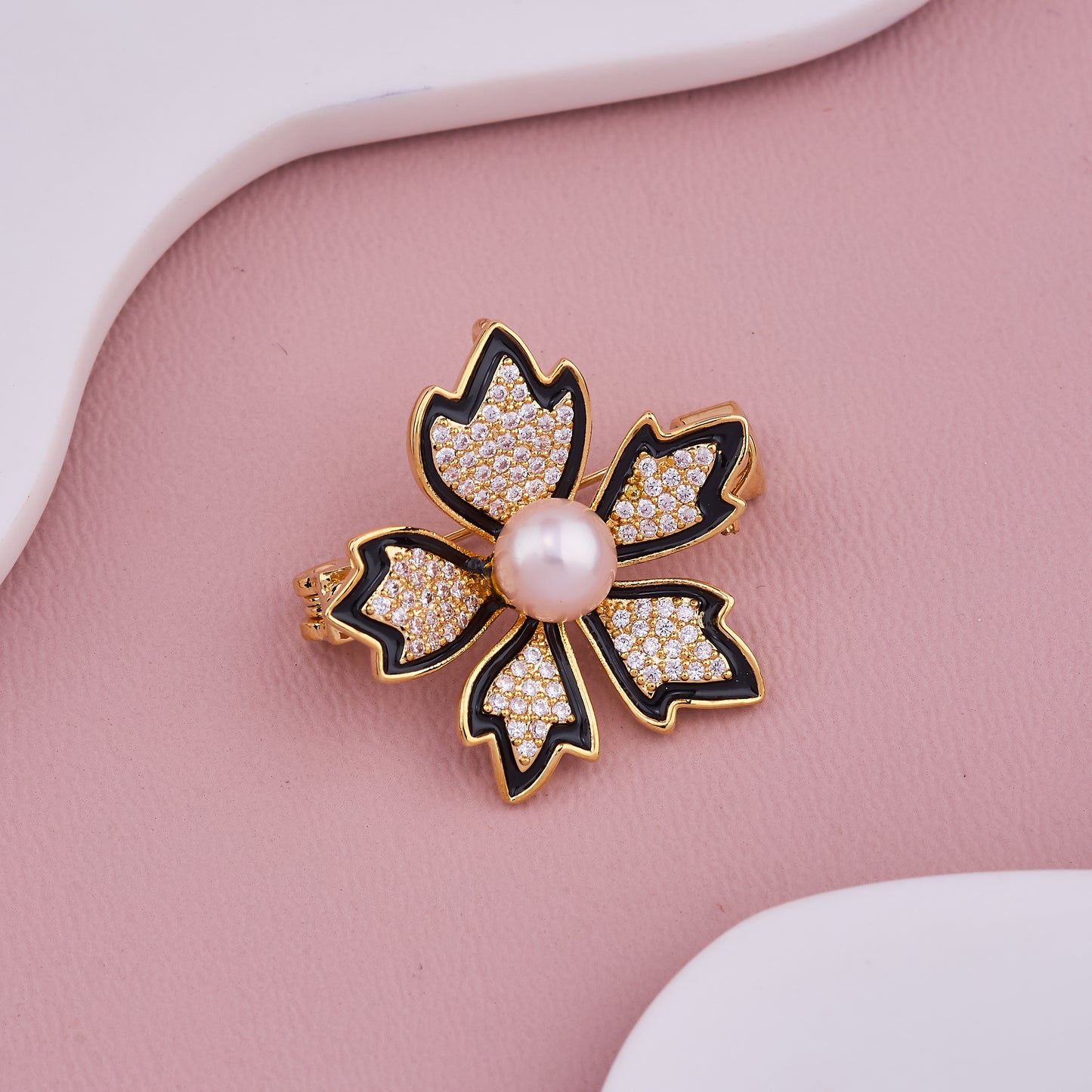 Sparkling Flower Brooch