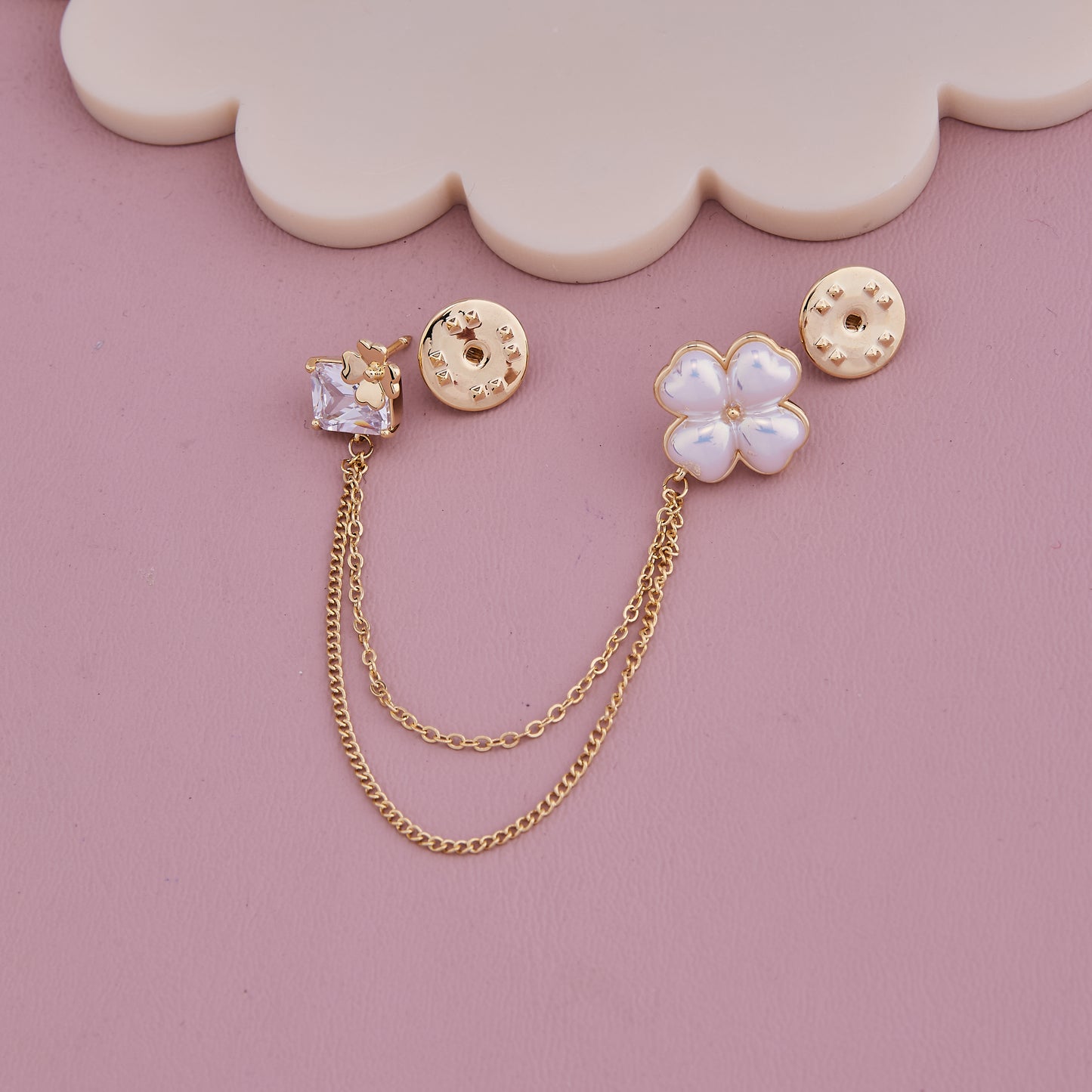 Stylish Pearl Brooch