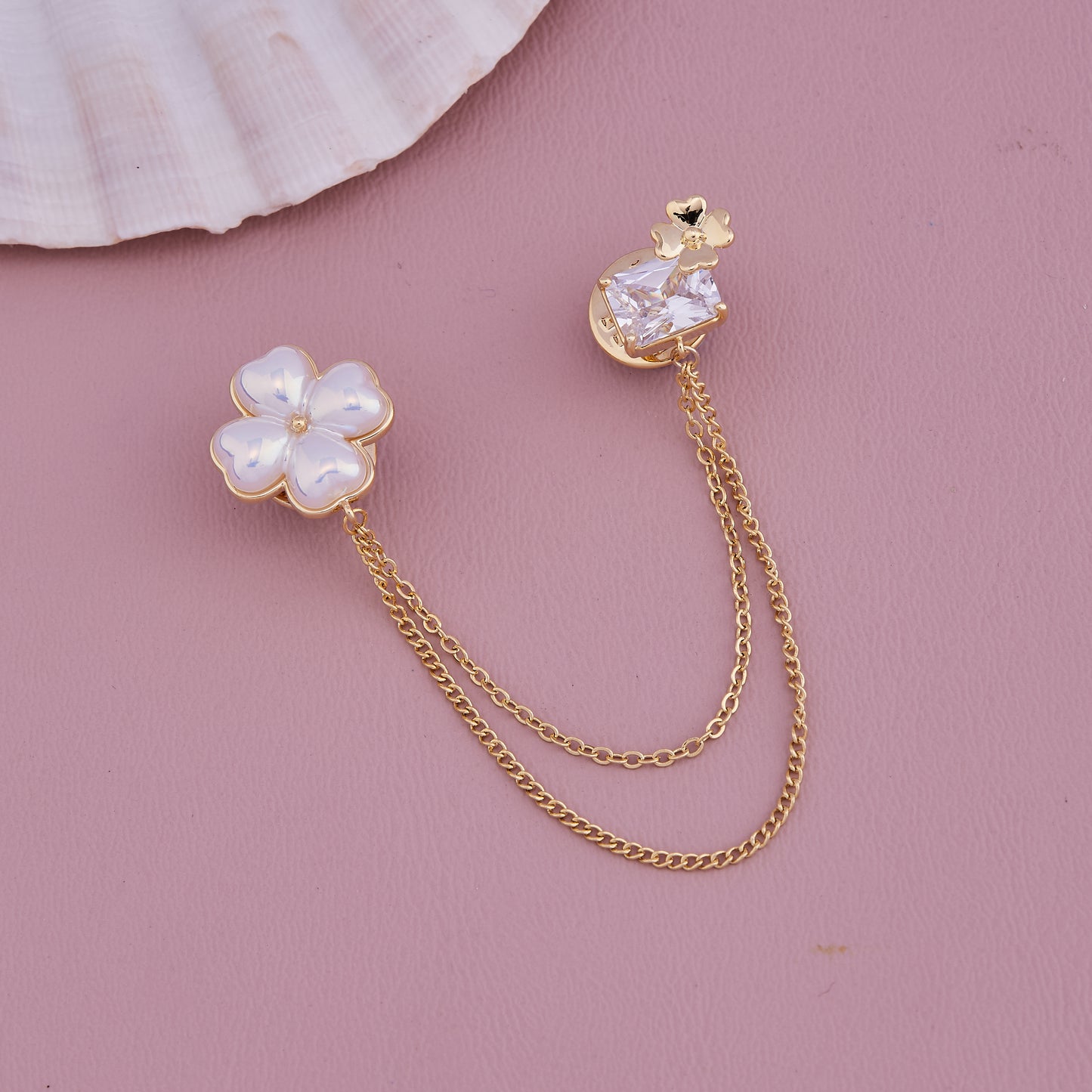 Stylish Pearl Brooch