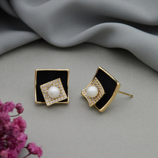 Pearl & Floral Earrings Elegant Fashion Accessory