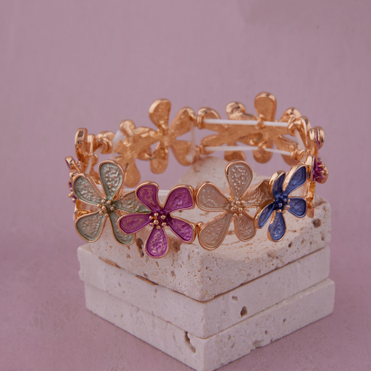 Floral Design Bracelet for Women Elegant & Festive Wear
