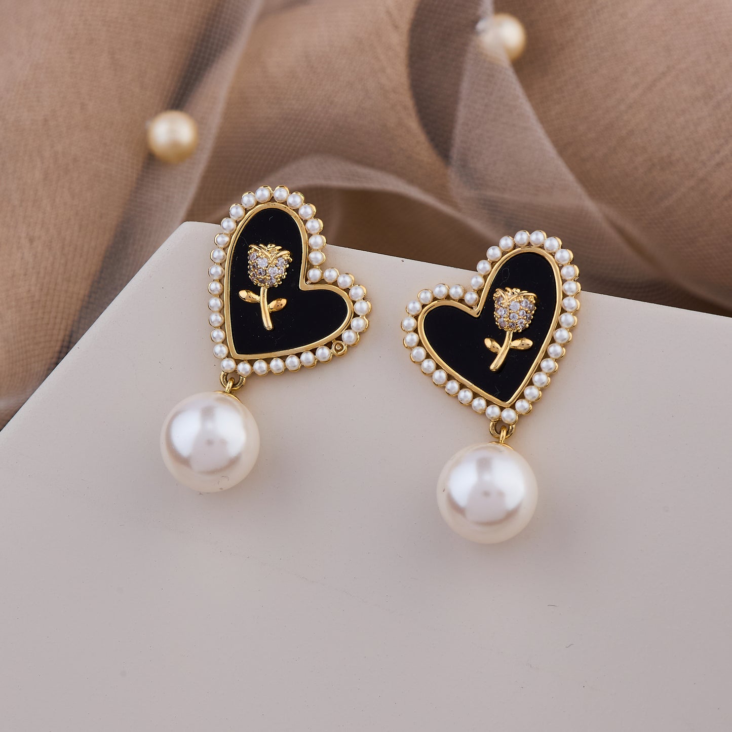 Black heart studs with pearl drops
