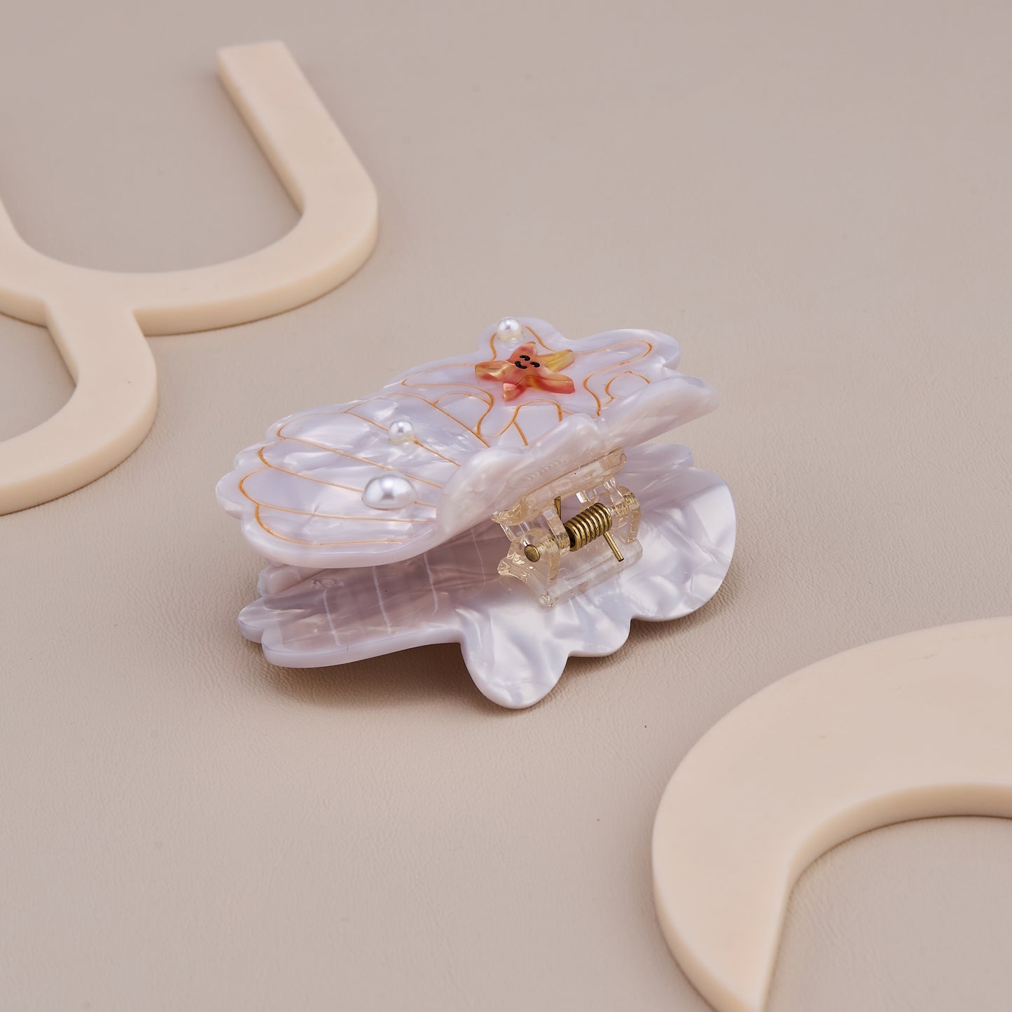Pearl Seashell Hair Claw Clip
