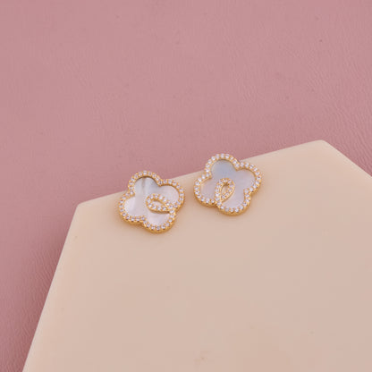 Elegant Clover-Inspired Stud Earrings with Crystal Outline