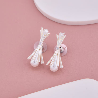 Silver Leaf Drop Pearl Earrings