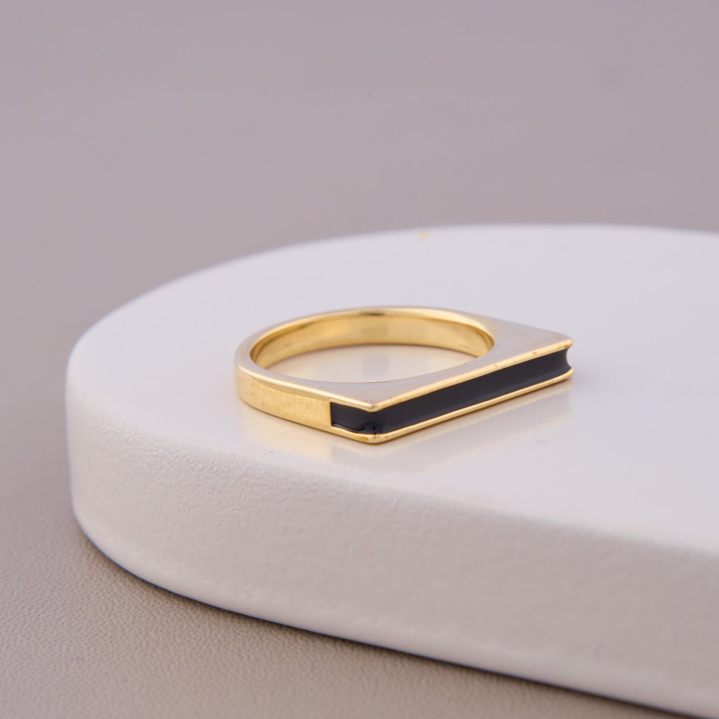 Sleek Black Bar Gold Ring