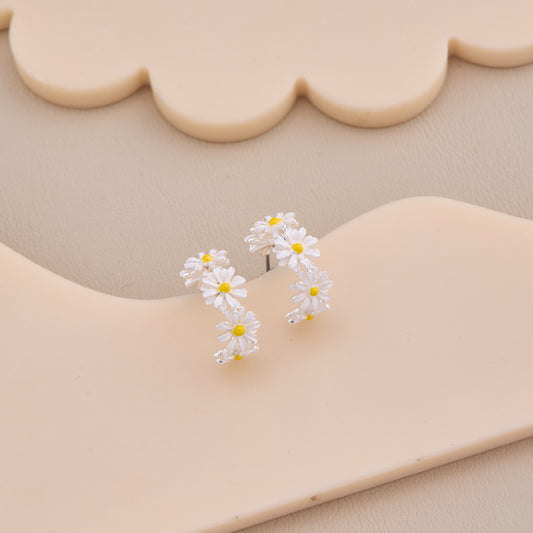 Daisy Chain Hoop Earrings