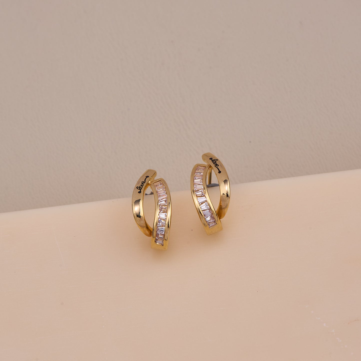 Golden Love Criss-Cross Earrings