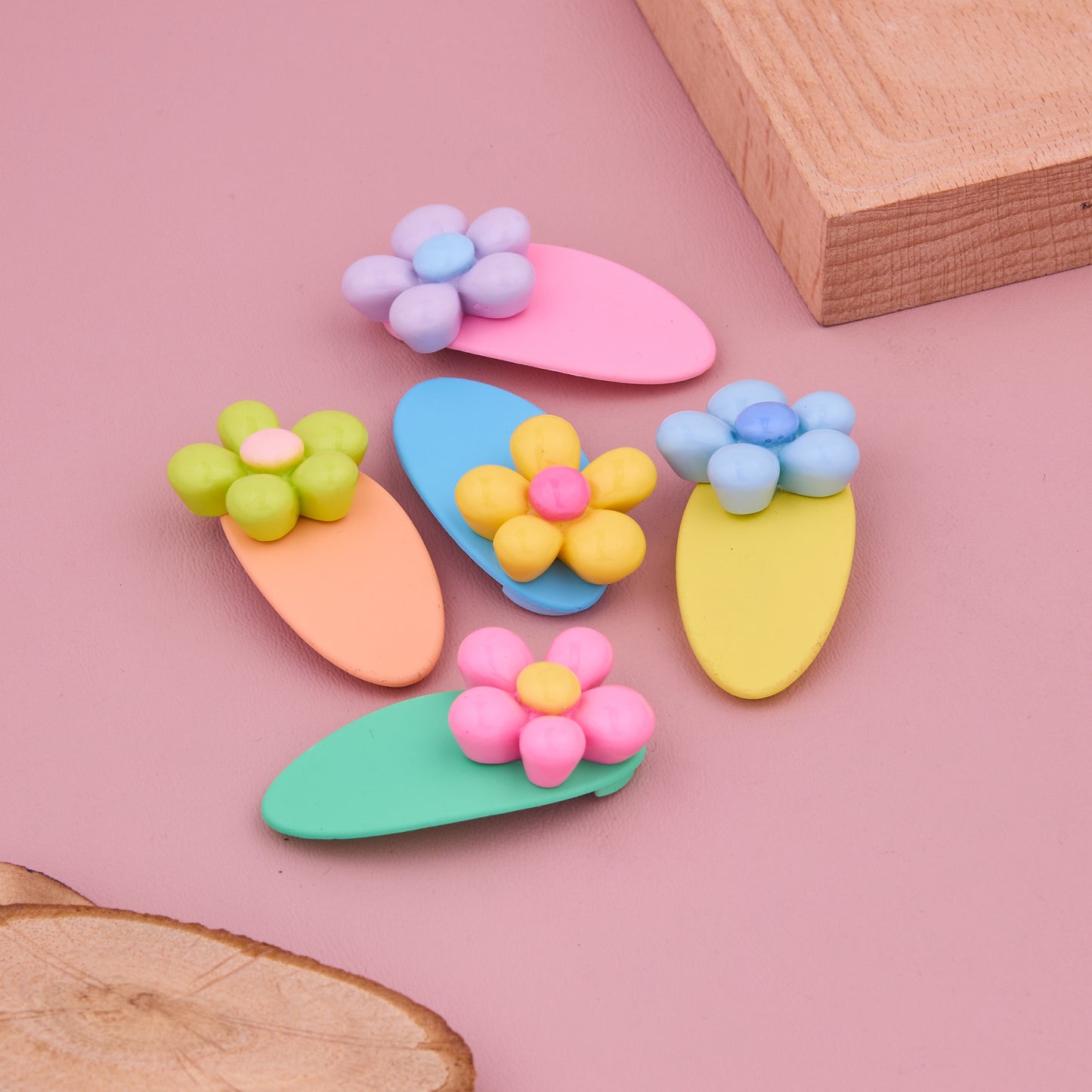 Bubble Flower Hair Clips