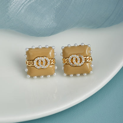 Elegant Earrings Showcasing Timeless Style