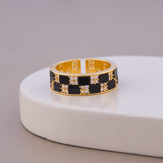 Bold Checker Style Ring