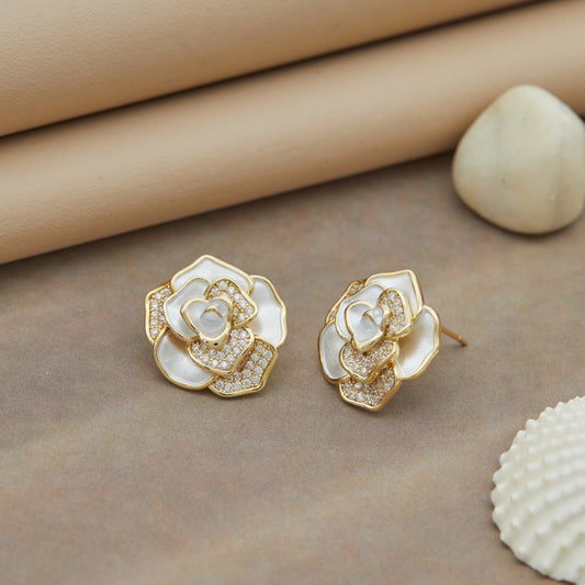 Crystal & Pearl Flower Earrings