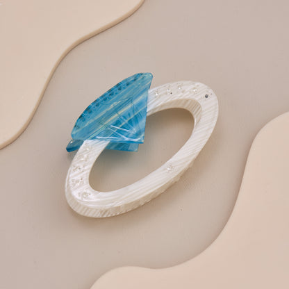 Elegant Blue Diamond-Inspired Hair Claw Clip