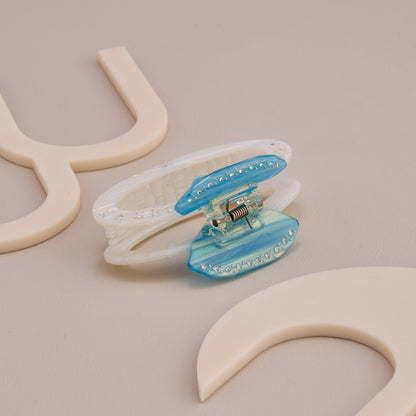Elegant Blue Diamond-Inspired Hair Claw Clip