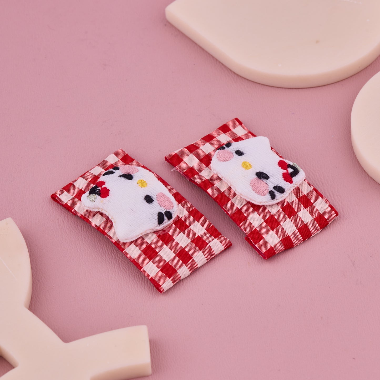 Gingham Kitty Hair Pin