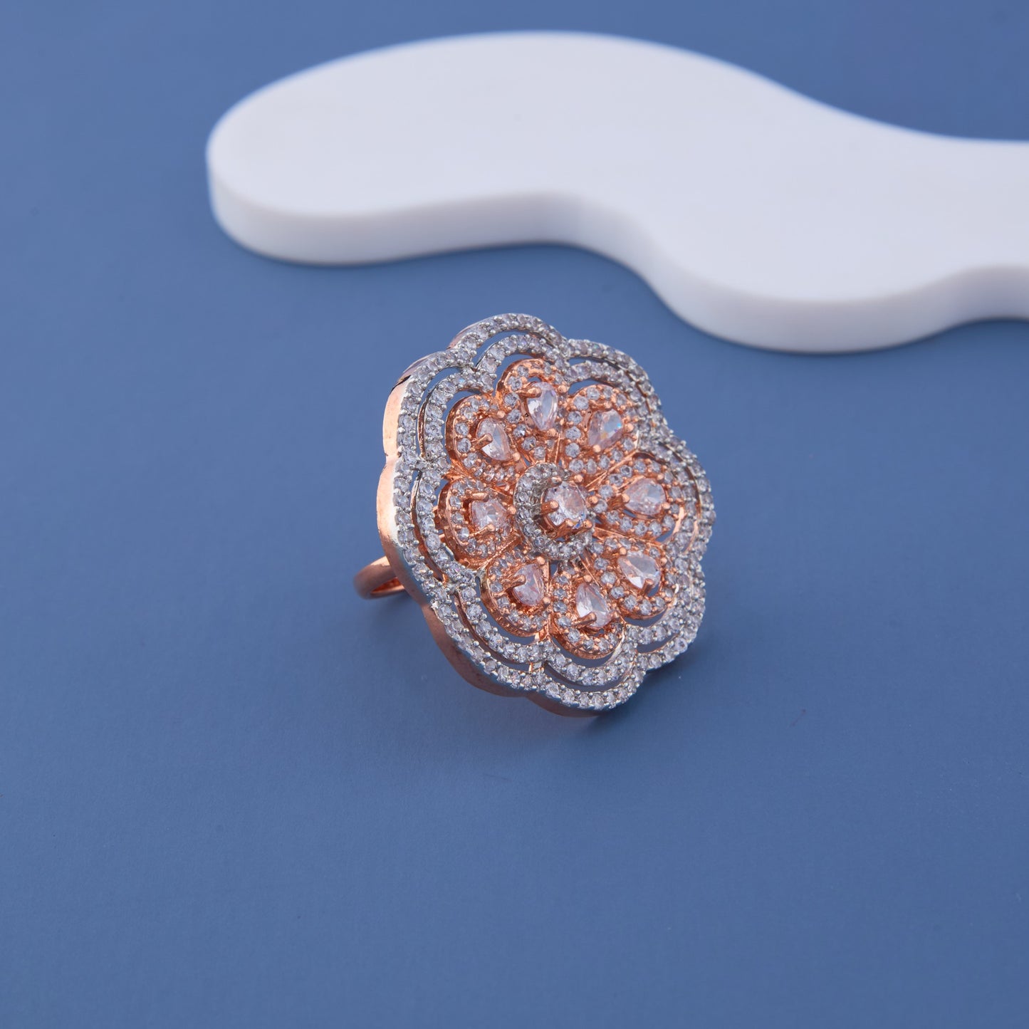 Geometric diamond-check design