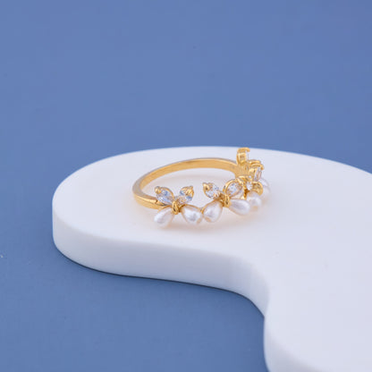 Elegant Solitaire Butterfly Ring
