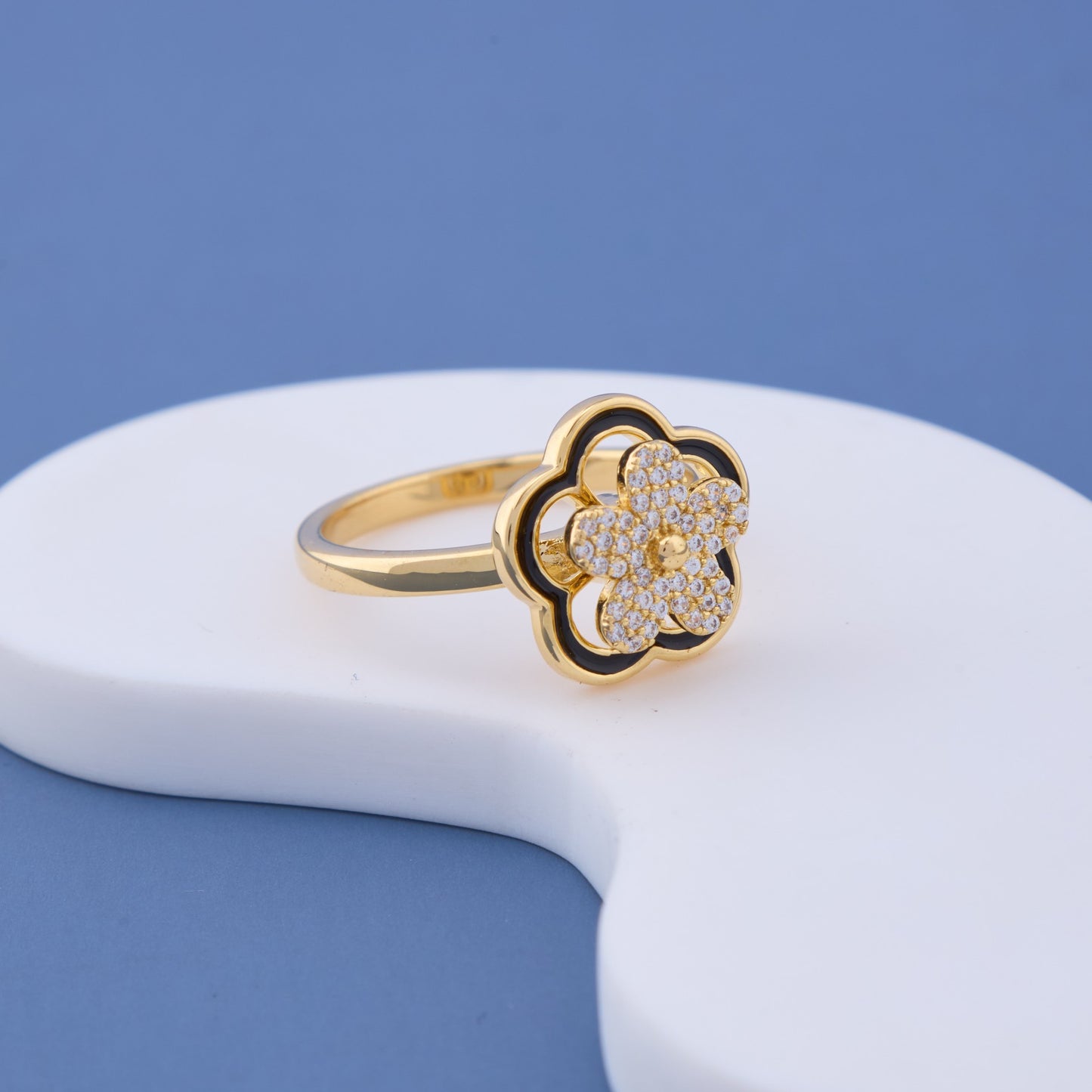 Black Enamel Clover Flower Ring