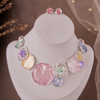 Elegant Floral Motif Necklace & Earrings Set – Fashion Accessory