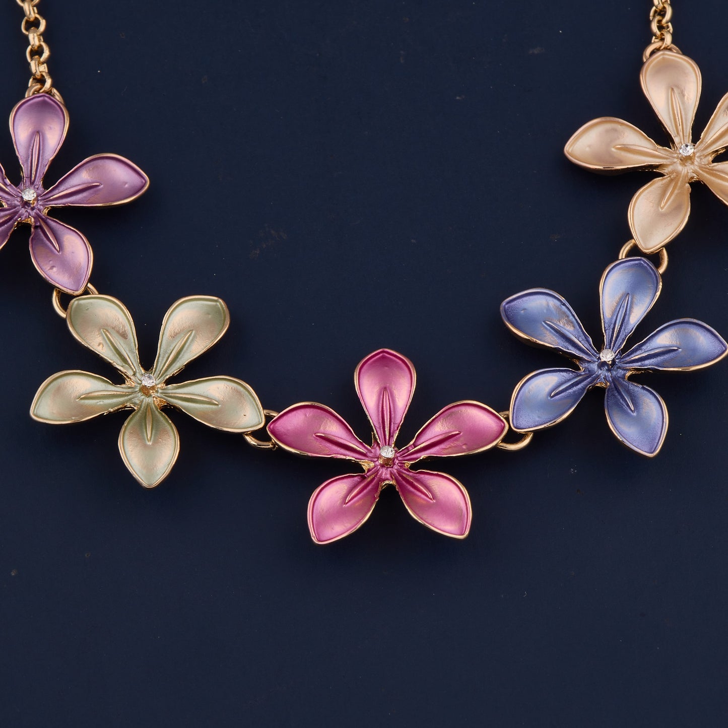 Floral Necklace Colorful and Intricate Design
