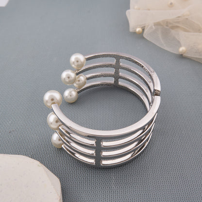 Elegant Pearl Bliss Bracelet