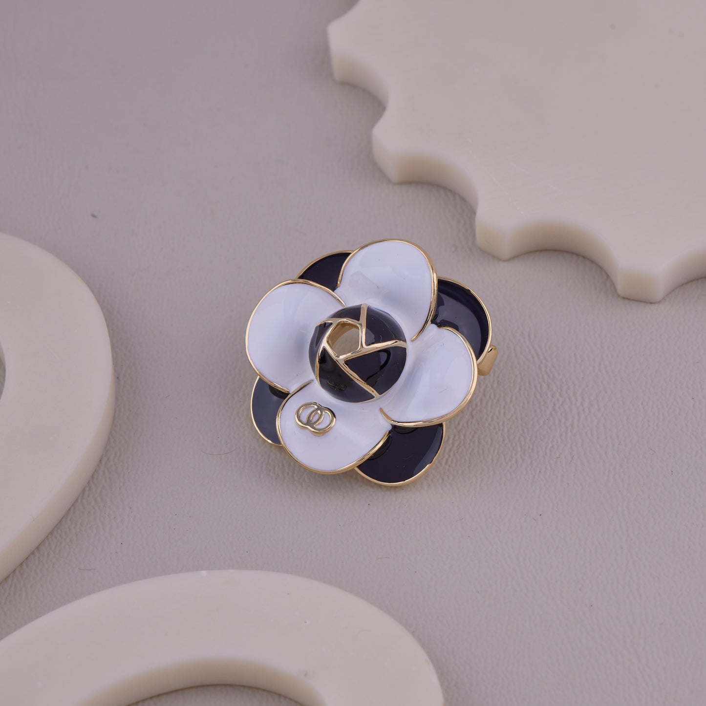 Black & White Flower Brooch