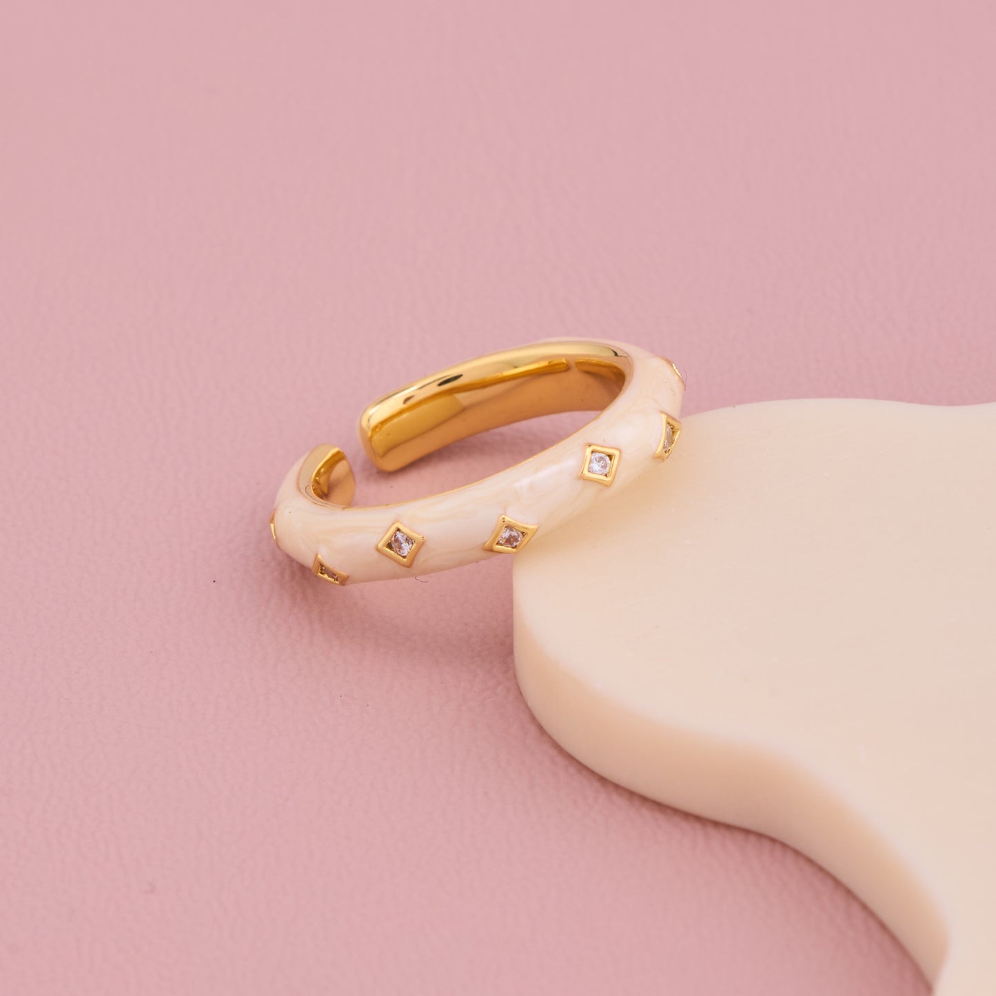 Diamond Studded Enamel Gold Ring