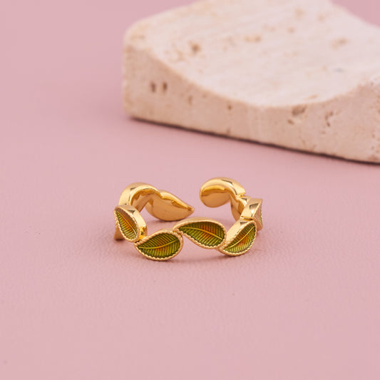 Green Leaf Gold Ring
