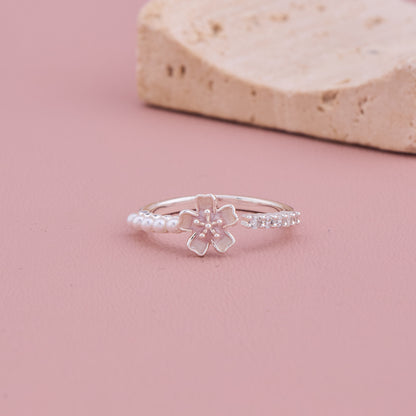 Delicate Flower Pearl Ring