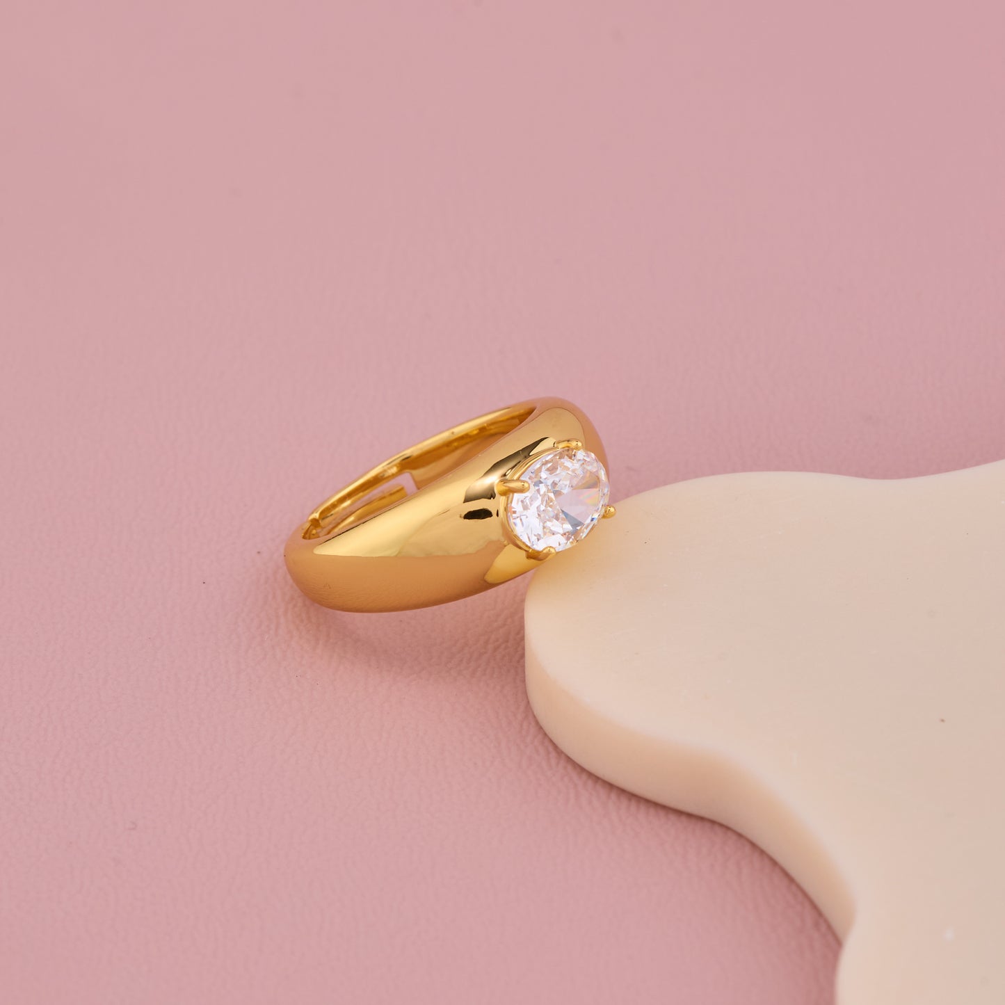 Classic Solitaire Gold Ring