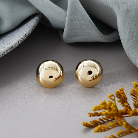 Elegant Shiny Gold Earrings