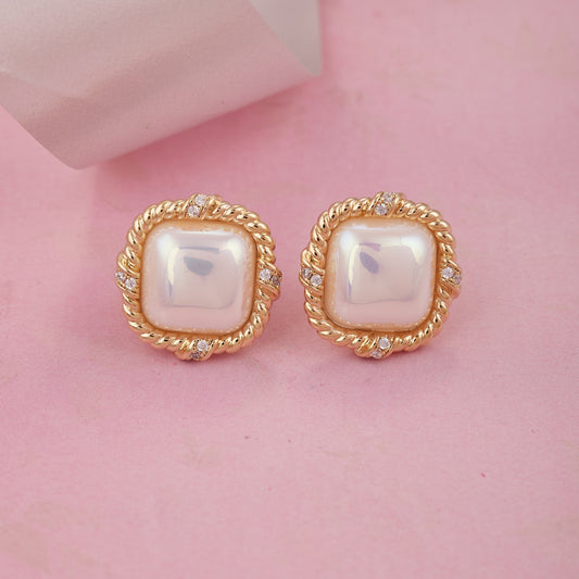 Square Pearl Stud Earrings with Gold Twisted Border