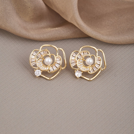 Golden Grace Earrings with Diamonds & Pearls