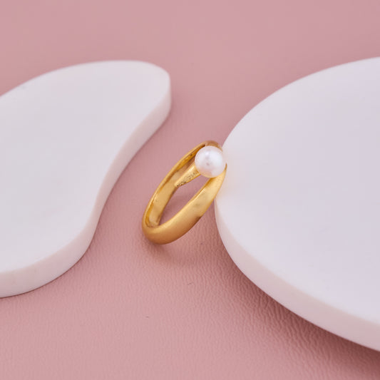 Gold Pearl Ring