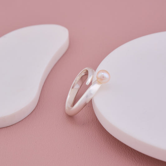 Silver Pearl Ring