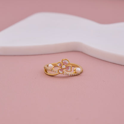 Gold Floral Pearl Ring
