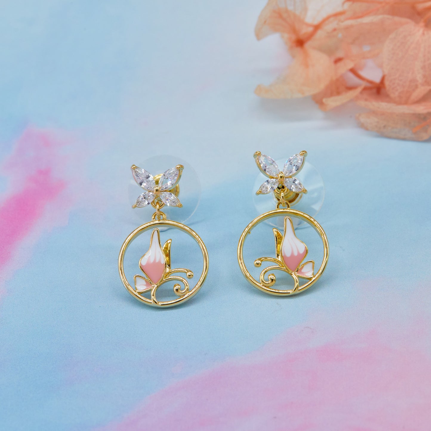 Floral Motif Earrings – Elegant & Stylish Fashion Accessory