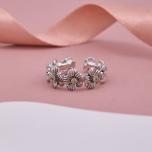 Vintage Floral Silver Ring