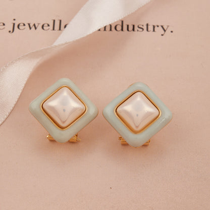 Chic Earrings Fashionable Jewelry to Elevate Your Style