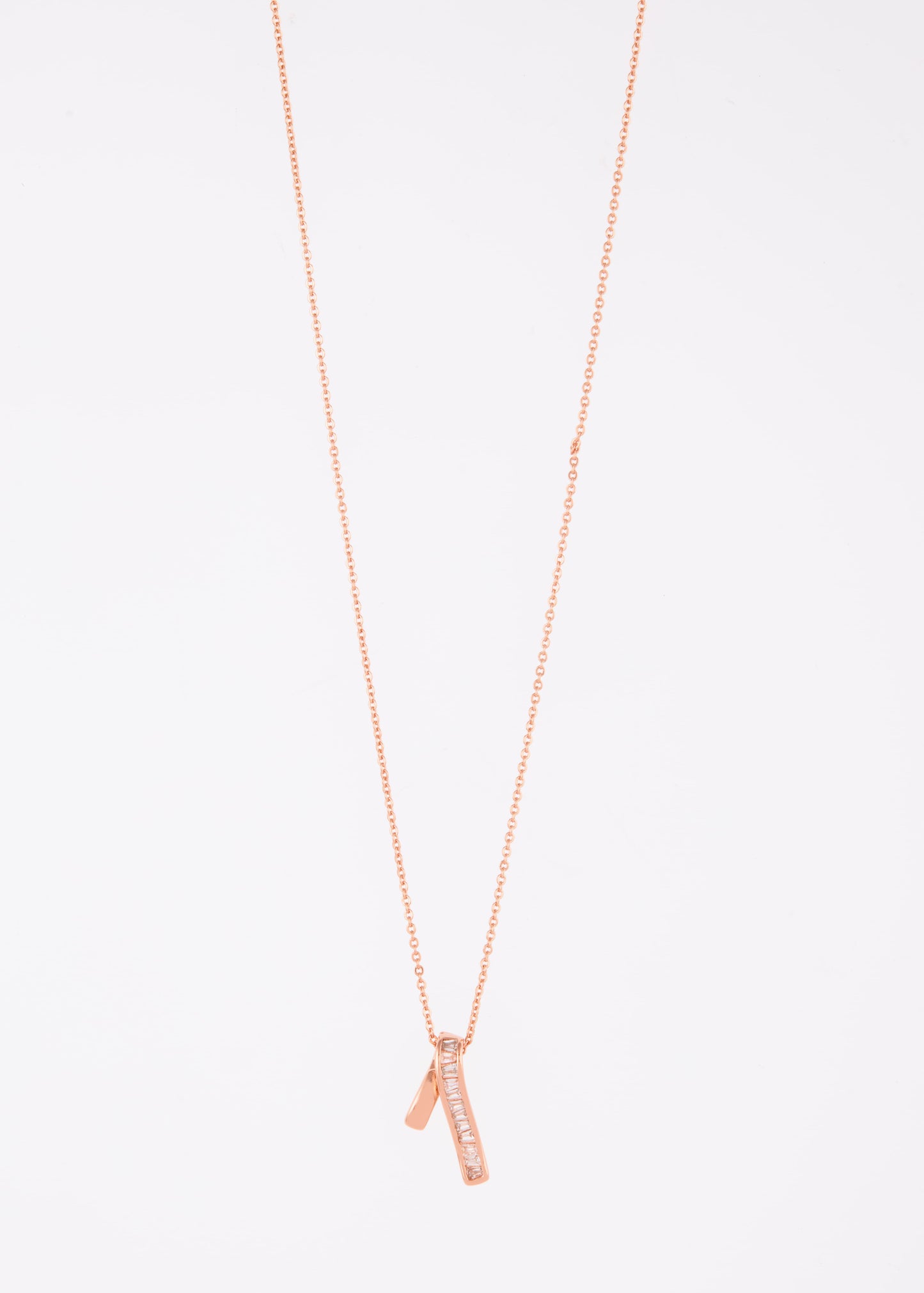 Floral Artistry Pendant Necklace