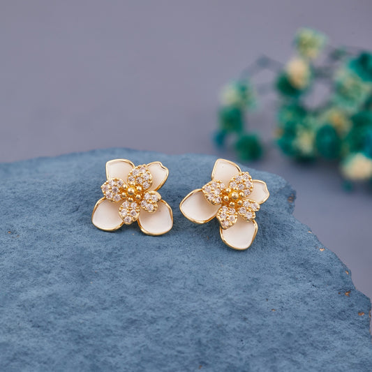 Intricate Designer Earrings with Artistic Detailing