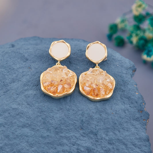 Elegant Gemstone Earrings Showcasing Jewelry Artistry