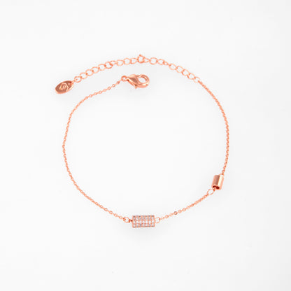 Elegant Rose Gold Bracelet with Stylish Design
