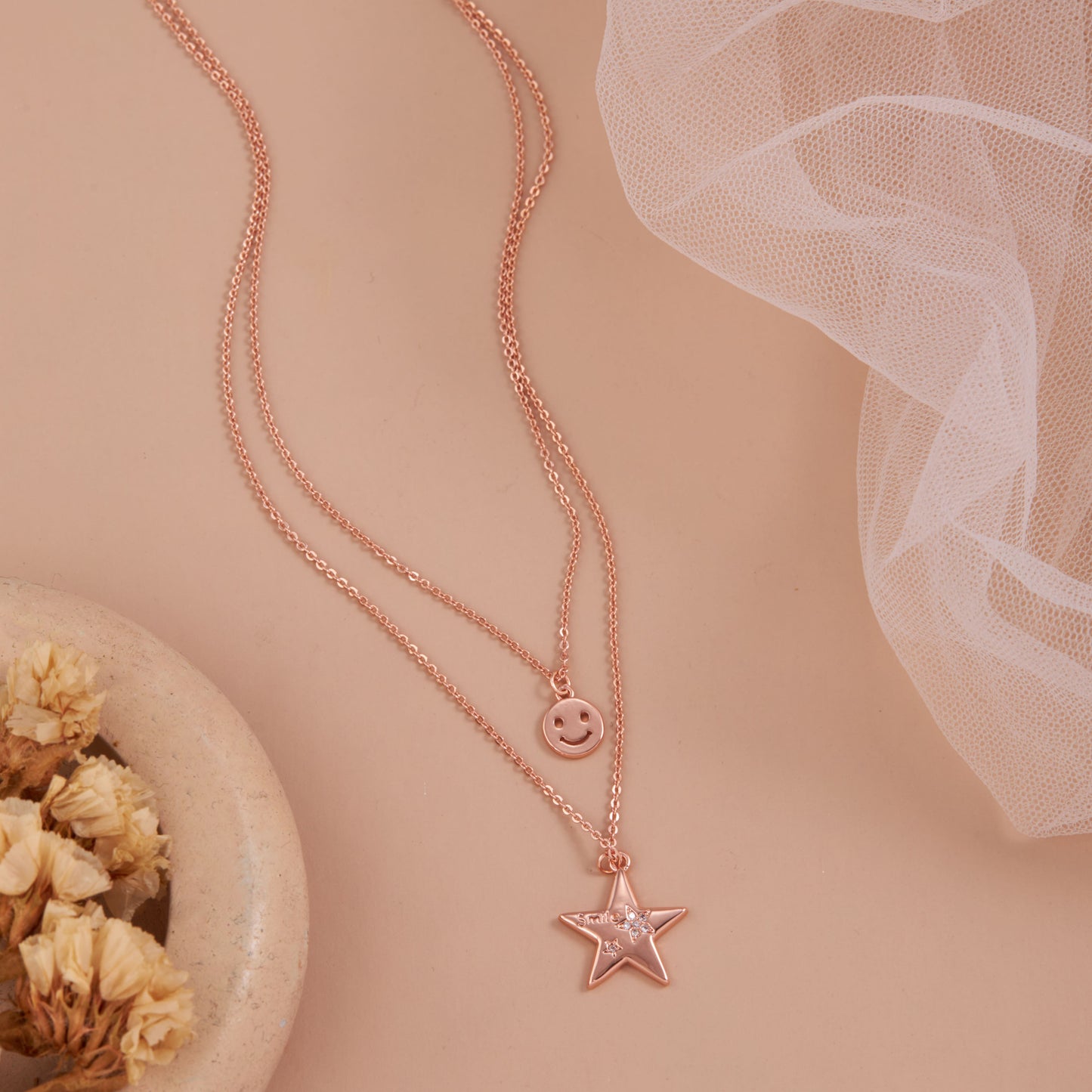 Delicate Floral Pendant Necklace