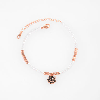 Fashion Bracelet Highlighting Elegant Design