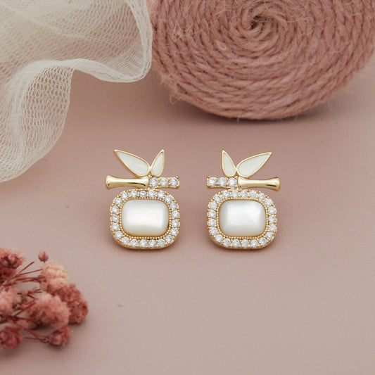 Diamond & Crystal Earrings – Elegant Embellishments