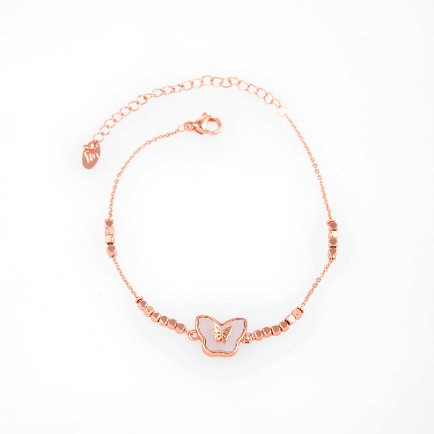 Elegant Bracelet with Intricate Detailing
