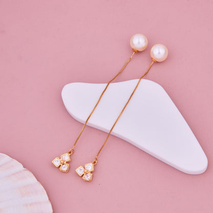 Elegant Gold Earrings Timeless Jewelry