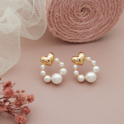 Pearl Earrings with Artistic Handmade Touch – Fashion & Craft