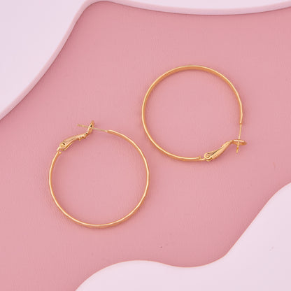 Shiny Statement Hoop Earrings